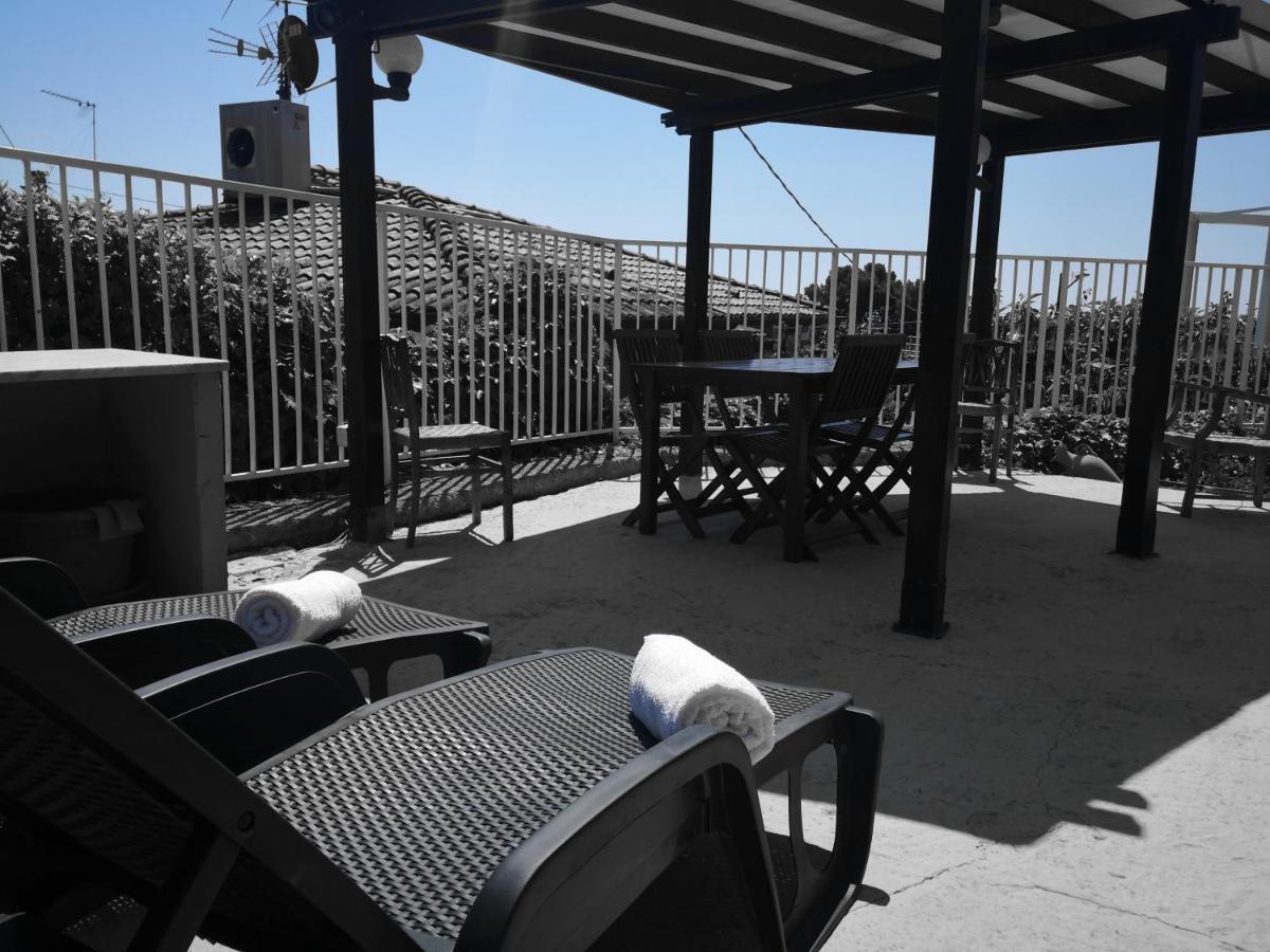 Appartamento Con Giardino A Pochi Minuti Dal Mare - #EssenzedimareSan Remo Extérieur photo